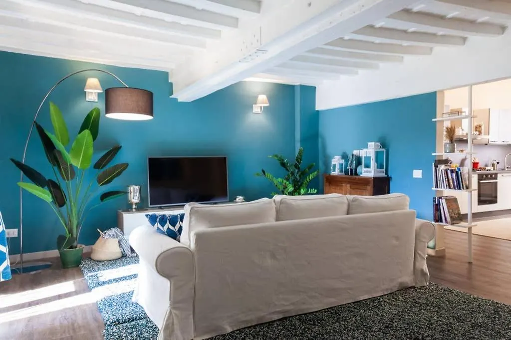 Florence Greci Deluxe Apartment