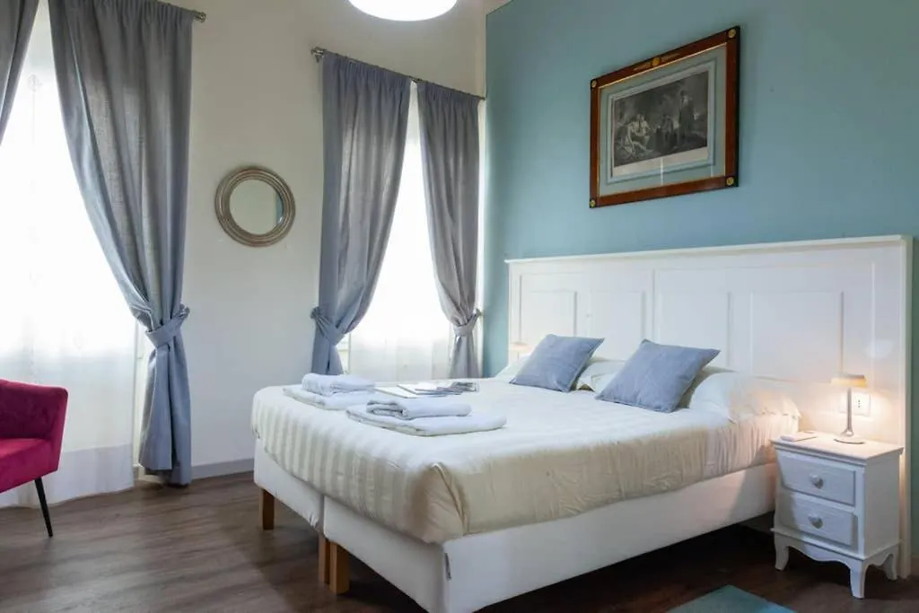 Florence Greci Deluxe Apartment