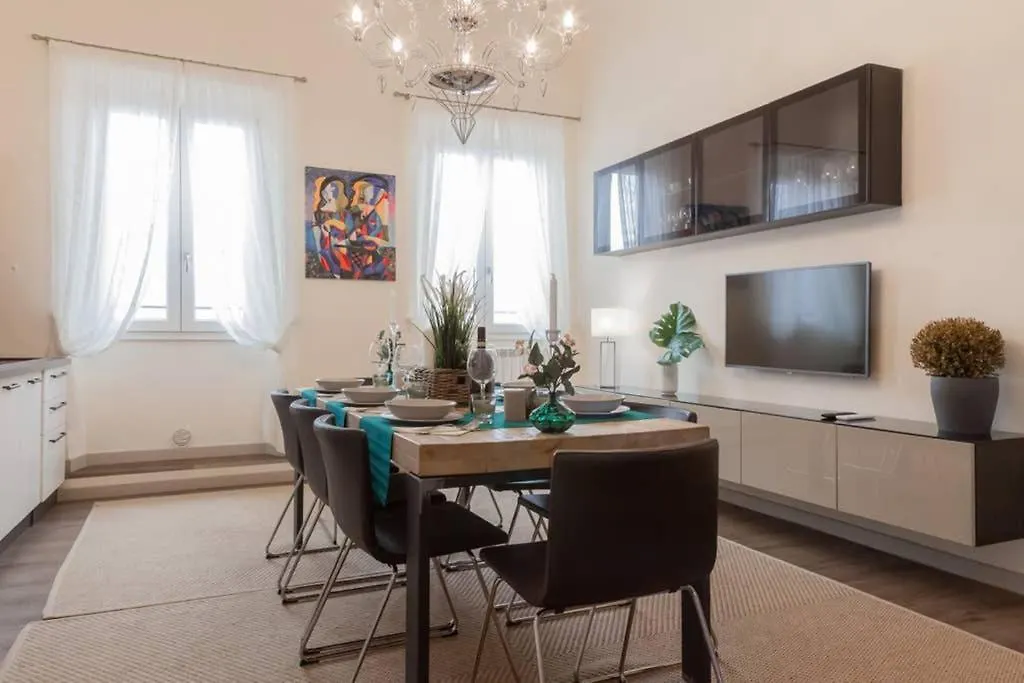 Florence Greci Deluxe Apartment Italy